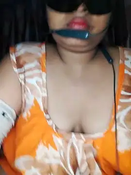 Snapshot of mimi87hoty chatting on 29, 3, 2026 mimi87hoty online show from 29, 3, 2026