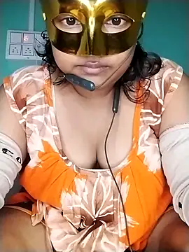 Snapshot of mimi87hoty chatting on 26, 4, 2026 mimi87hoty online show from 26, 4, 2026