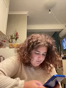 AliceCurlyX online show from 4, 12, 2025