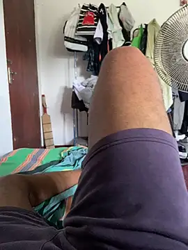 Snapshot of Senurak99 chatting on 8, 10, 2025 Senurak99 online show from 8, 10, 2025