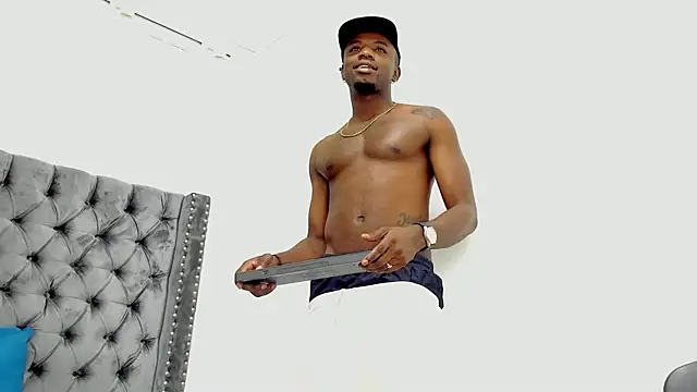 DOUGLAS 099 online show from 3, 10, 2025