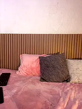 Snapshot of Alisha_Olsen_ chatting on 8, 10, 2025 Alisha Olsen  online show from 8, 10, 2025