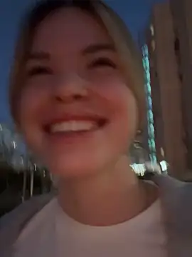 SMELLSEX online show from 10, 9, 2025