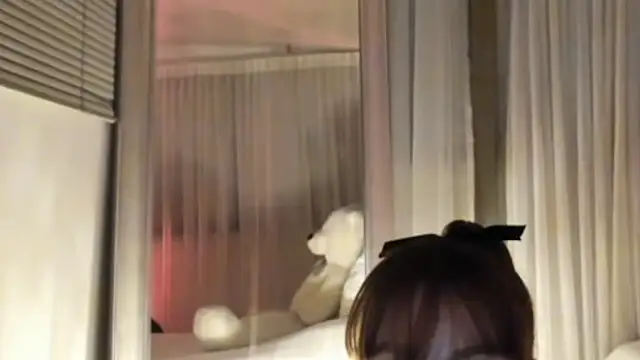 wertonh online show from 22, 3, 2026