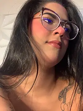 Snapshot of caritobeachdh chatting on 21, 12, 2025 caritobeachdh online show from 21, 12, 2025