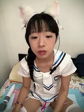 Snapshot of jingjing005 chatting on 23, 4, 2026 jingjing005 online show from 23, 4, 2026