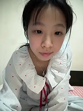 Snapshot of jingjing005 chatting on 5, 5, 2026 jingjing005 online show from 5, 5, 2026