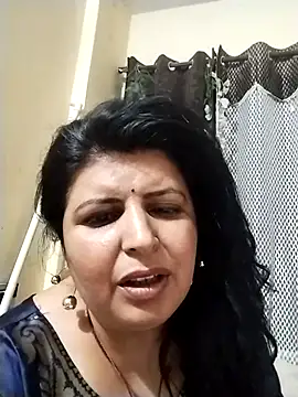 Snapshot of Jann_Riya333 chatting on 18, 11, 2025 Jann Riya333 online show from 18, 11, 2025