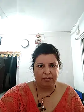Snapshot of Jann_Riya333 chatting on 2, 4, 2026 Jann Riya333 online show from 2, 4, 2026