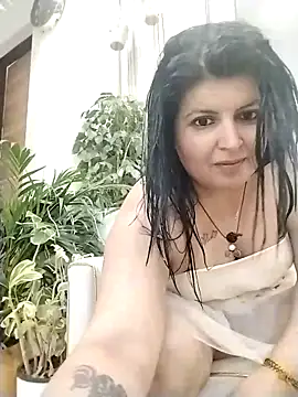 Snapshot of Jann_Riya333 chatting on 8, 4, 2026 Jann Riya333 online show from 8, 4, 2026
