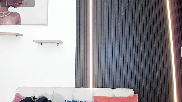 Gabrielaa Miller  online show from 16, 9, 2025