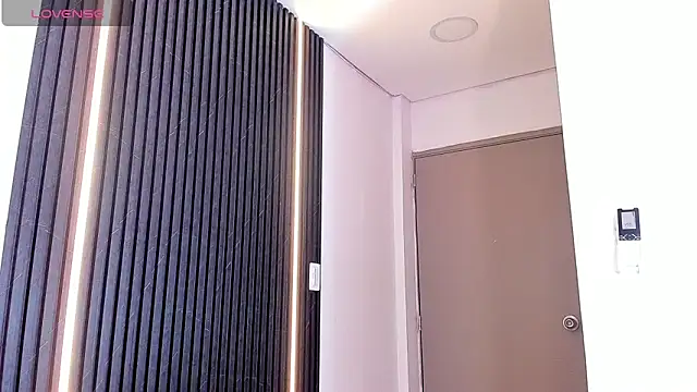 Gabrielaa Miller  online show from 11, 10, 2025