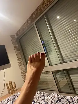 Snapshot of sexesensuellesansinterdit chatting on 18, 10, 2025 sexesensuellesansinterdit online show from 18, 10, 2025