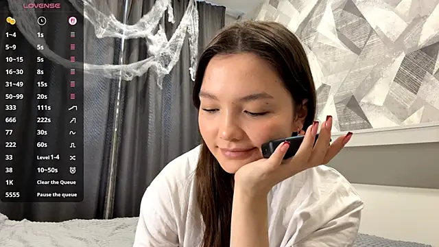 KiraVelvet online show from 1, 11, 2025