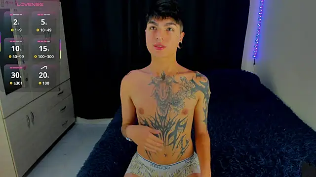 Dark luckyyy online show from 4, 11, 2025