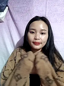 Snapshot of Lili_lovely chatting on 19, 11, 2025 Lili lovely online show from 19, 11, 2025