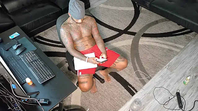 SLANGONDEMHOES online show from 19, 9, 2025