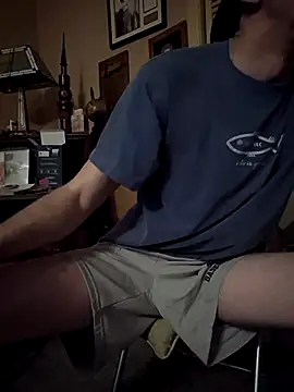 Snapshot of mresquared chatting on 9, 4, 2026 mresquared online show from 9, 4, 2026