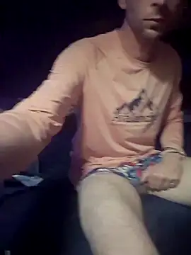 Snapshot of mresquared chatting on 19, 4, 2026 mresquared online show from 19, 4, 2026