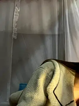 Snapshot of Hinne07 chatting on 1, 12, 2025 Hinne07 online show from 1, 12, 2025