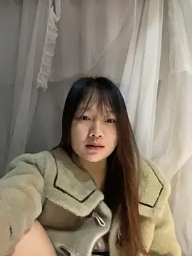 Snapshot of Hinne07 chatting on 2, 12, 2025 Hinne07 online show from 2, 12, 2025