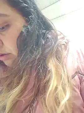 curvy diva  online show from 20, 11, 2025