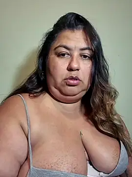 curvy diva  online show from 15, 3, 2026