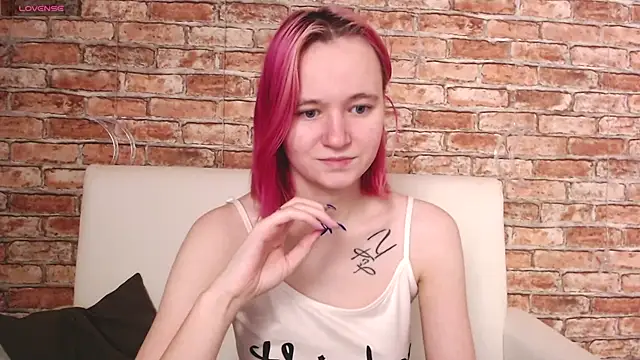 Snapshot of Ericha_Stone chatting on 16, 10, 2025 Ericha Stone online show from 16, 10, 2025