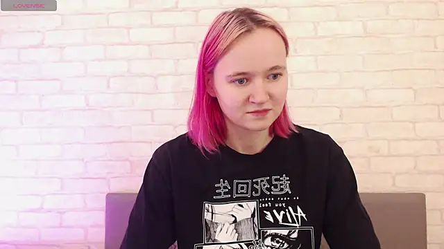 Snapshot of Ericha_Stone chatting on 21, 10, 2025 Ericha Stone online show from 21, 10, 2025