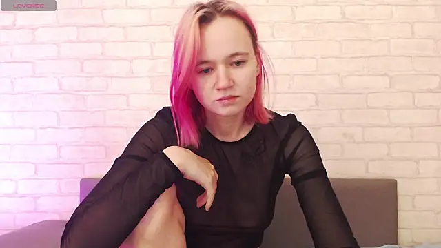 Snapshot of Ericha_Stone chatting on 29, 10, 2025 Ericha Stone online show from 29, 10, 2025