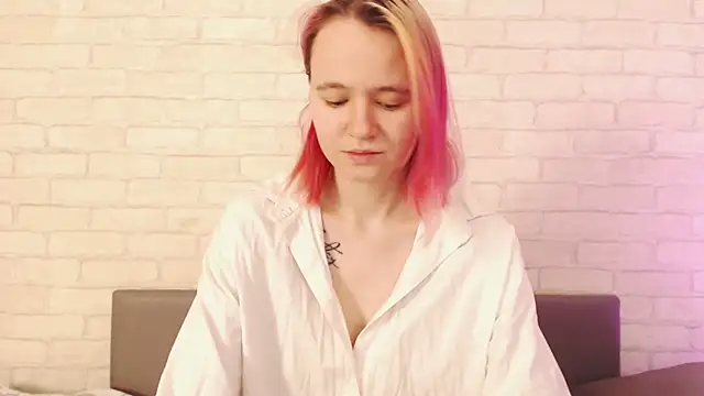 Snapshot of Ericha_Stone chatting on 27, 11, 2025 Ericha Stone online show from 27, 11, 2025