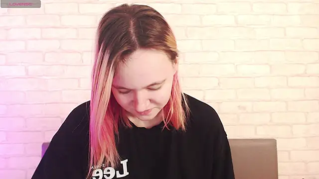 Ericha Stone online show from 20, 2, 2026