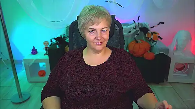 MaryMogan online show from 24, 10, 2025