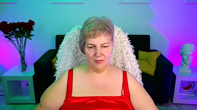 MaryMogan online show from 18, 11, 2025