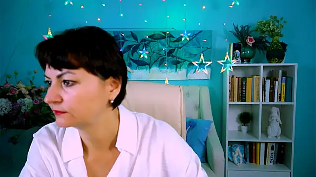 HelenBeler online show from 25, 11, 2025