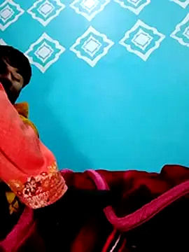 Pahadi couple online show from 17, 12, 2025