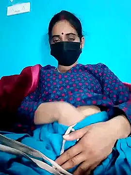 Pahadi couple online show from 20, 12, 2025