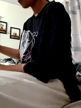 Snapshot of midnightmuse-03 chatting on 19, 12, 2025 midnightmuse-03 online show from 19, 12, 2025