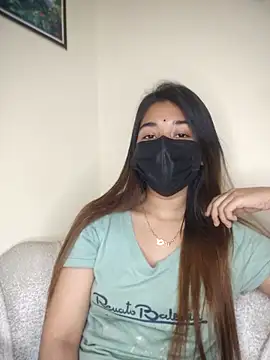 Snapshot of midnightmuse-03 chatting on 4, 3, 2026 midnightmuse-03 online show from 4, 3, 2026