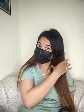 Snapshot of midnightmuse-03 chatting on 6, 3, 2026 midnightmuse-03 online show from 6, 3, 2026