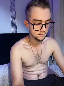 Snapshot of VeronicaSaenzx chatting on 10, 4, 2026 VeronicaSaenzx online show from 10, 4, 2026