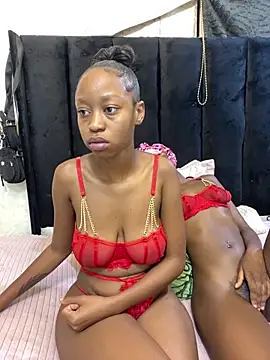 Snapshot of SexyPetitex25 chatting on 12, 3, 2026 SexyPetitex25 online show from 12, 3, 2026