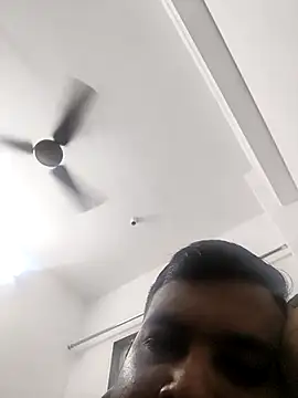 vinay smalldick online show from 7, 4, 2026