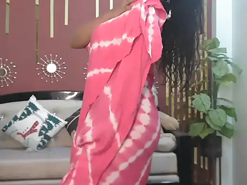 Snapshot of shaalu_sharma chatting on 10, 4, 2026 shaalu sharma online show from 10, 4, 2026