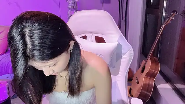 Snapshot of Lixinel-520 chatting on 10, 10, 2025 Lixinel-520 online show from 10, 10, 2025