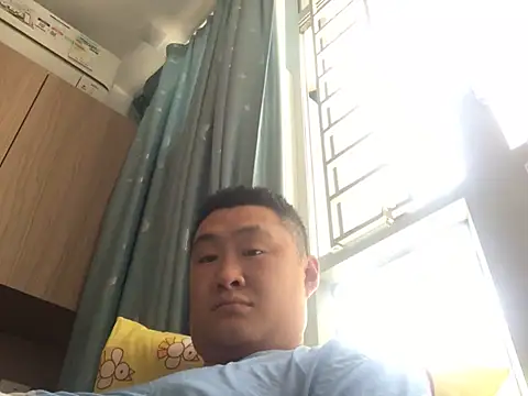 Snapshot of tpl131452 chatting on 25, 4, 2026 tpl131452 online show from 25, 4, 2026