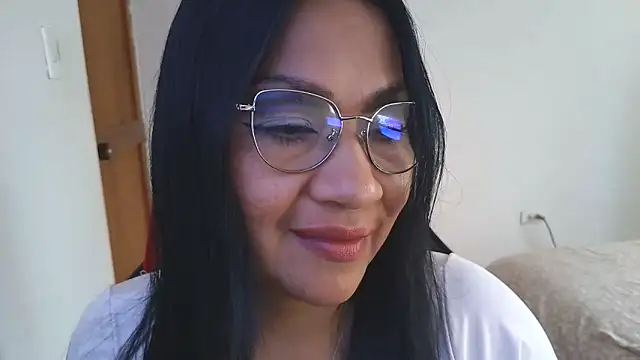 LissafeetHott online show from 5, 3, 2026