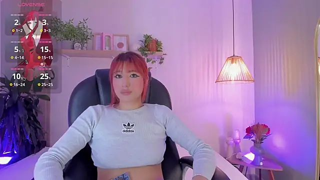 Cristalfoxy  online show from 20, 2, 2026