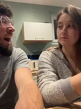 Snapshot of duomagique_off chatting on 5, 4, 2026 duomagique off online show from 5, 4, 2026