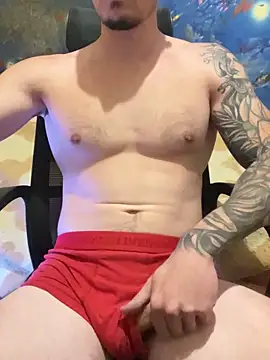 Snapshot of fronkie9384 chatting on 12, 10, 2025 fronkie9384 online show from 12, 10, 2025